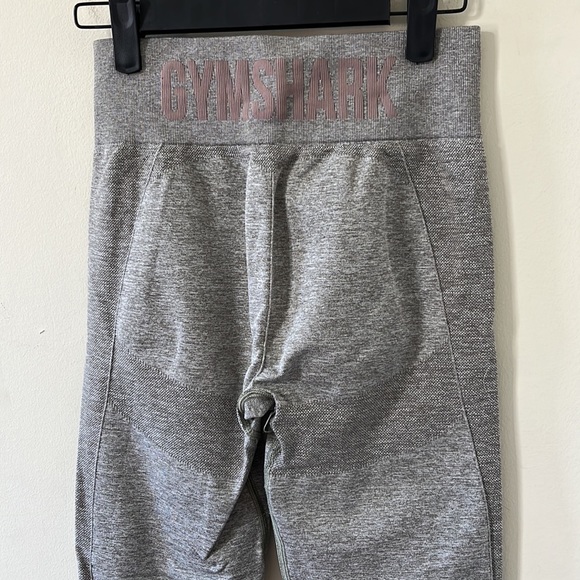 Gymshark Flex High Waisted Grey Pink Leggings Size Medium - Picture 8 of 9